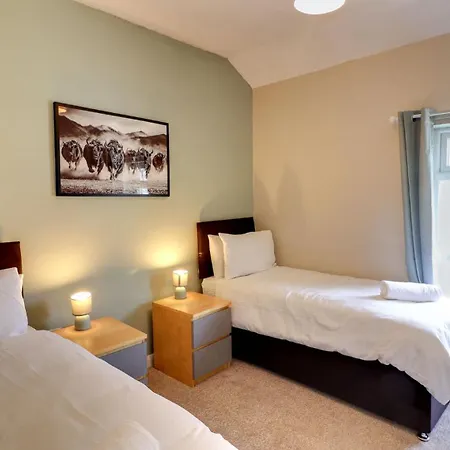 Comfortable 2-bed In By Mcpi Hosting, Ideal For Contractors With Free Wifi & Parking